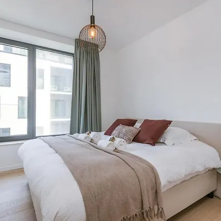 Huswell - Stylish 2 Bedroom With Terrace And Parking Appartement *